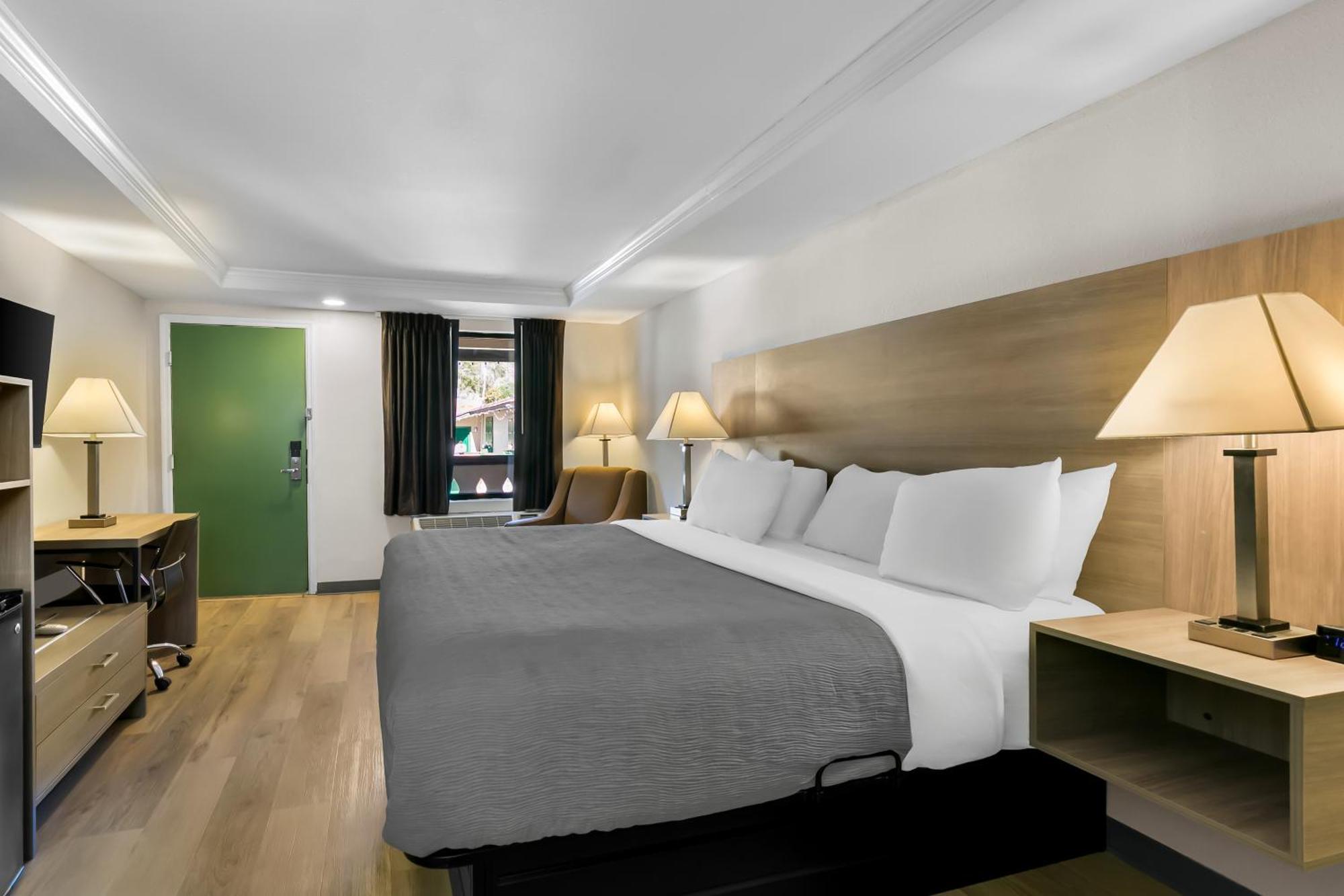 Quality Inn Downtown Helen Exteriör bild